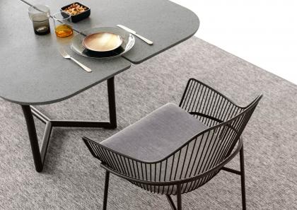 Table de jardin CJ avec chaise outdoor Jackie - BertO