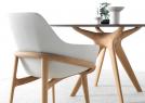 Table ronde Stiv en chêne avec plateau en marbre - BertO