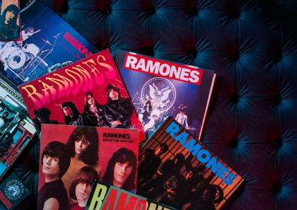 Pouf Capitonné en Denim + Ramones - #BertoLive 2016